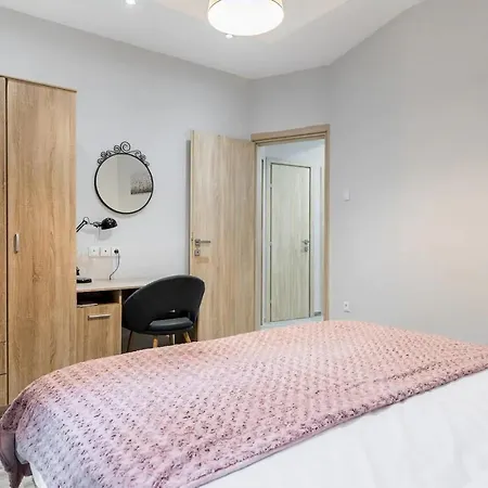 J&t Apartman Szaloniki