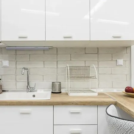 J&t Apartment *
